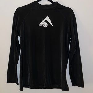 Long sleeve women’s coverup/rash guard from Kanu Surf.